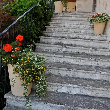 Du Roselet Hotel 2*